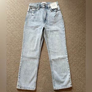 Abercrombie & Fitch Ankle Straight Ultra High Rise Jeans